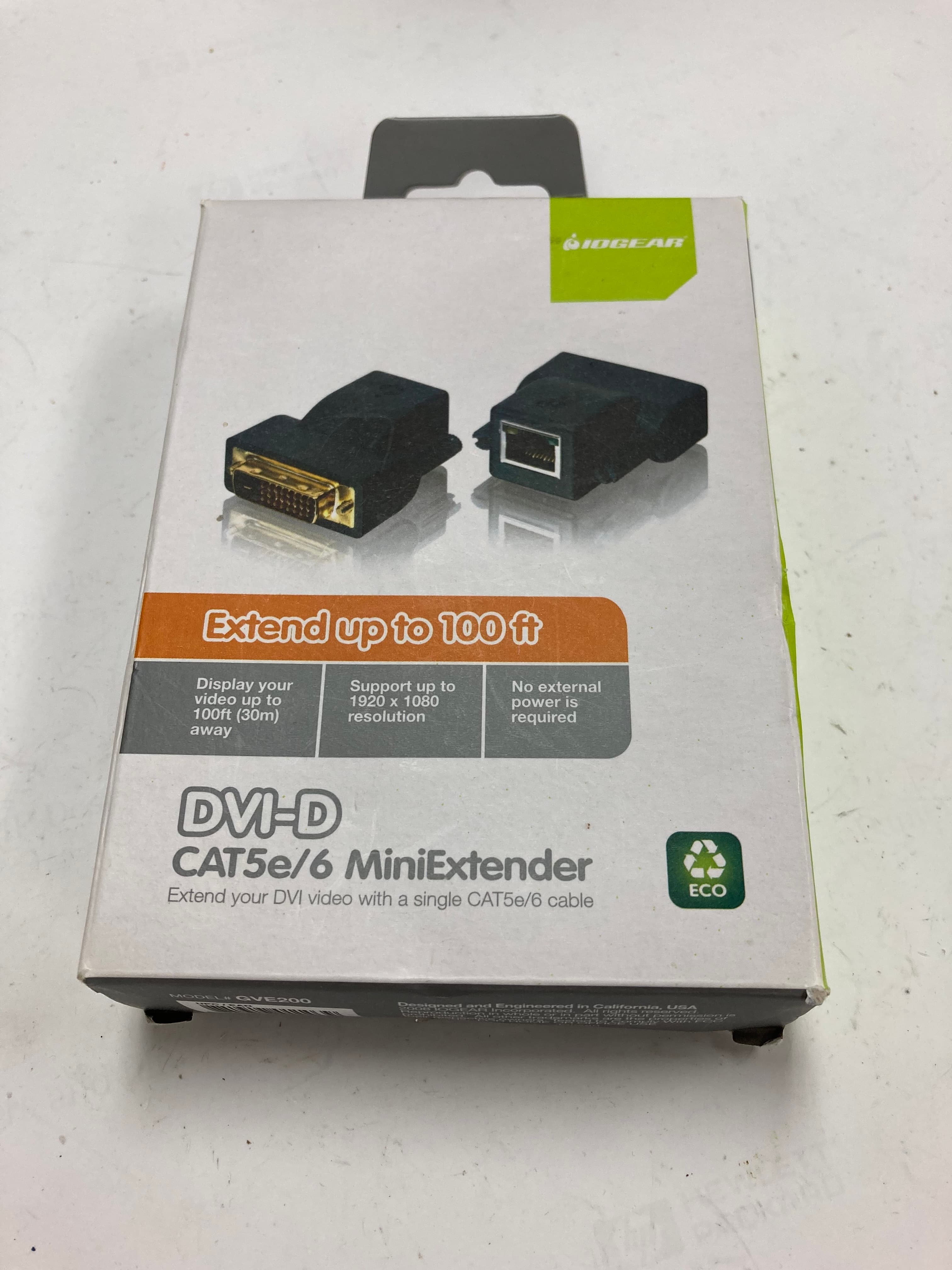 IOGEAR GVE200 DVI-D Extender System, Over CAT5e/6 Cable - Computer ...