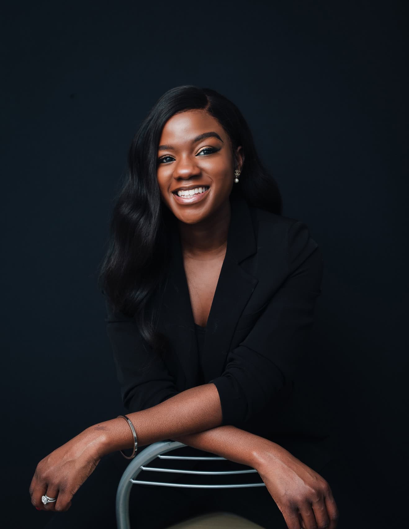 Corporate Headshots – Framed Fantasies Photography