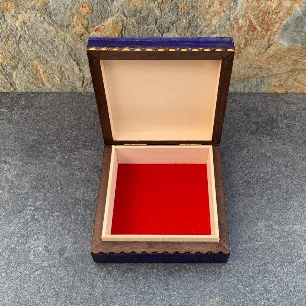Handcrafted Indigo Floral Box - GLE-Good Living Essentials