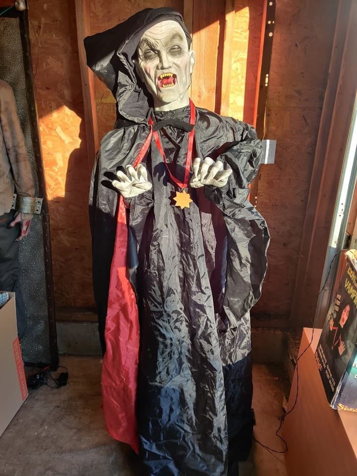 Spirit Halloween Lurching Vampire Animated Prop Animatronic Dracula ...