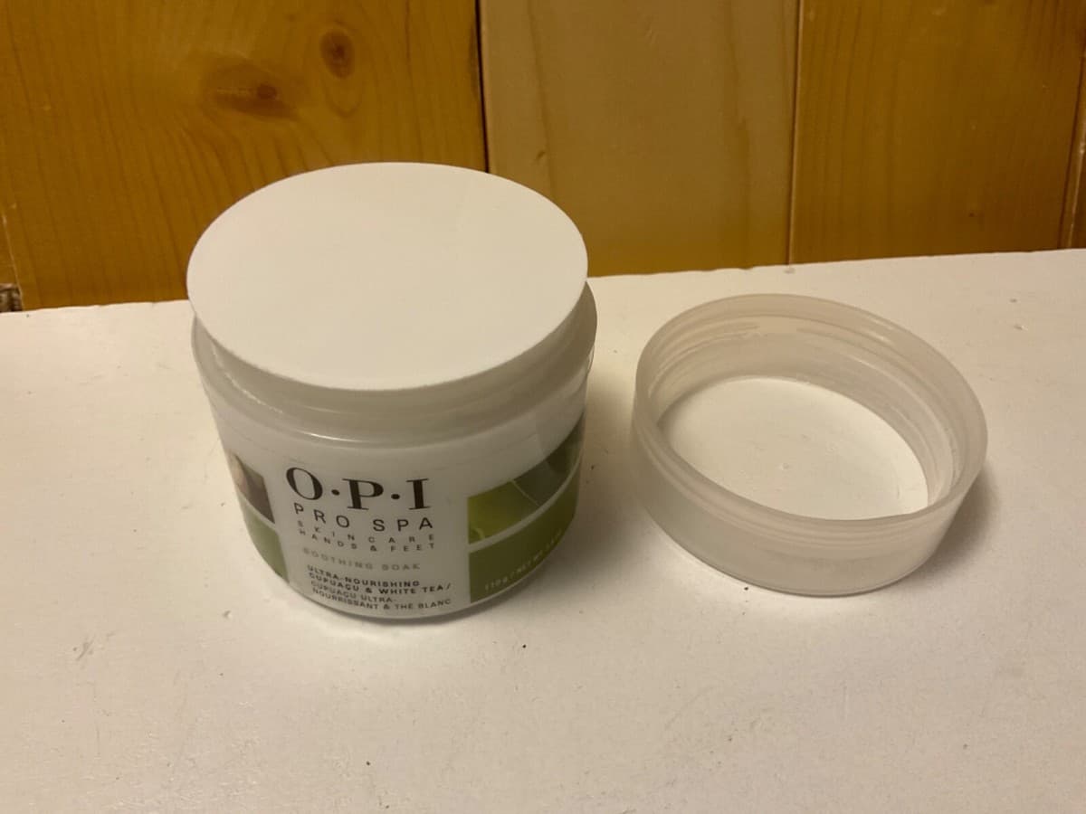 OPI Pro Spa Skincare Hands & Feet Soothing Soak 3.9 oz - AUTHENTIC ...