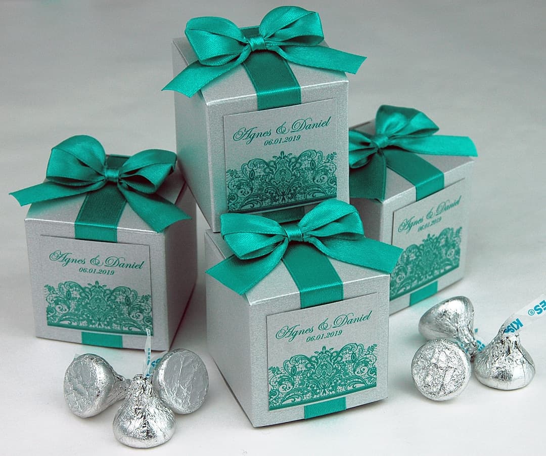 Mint & Silver Wedding Favor Boxes for Guests. Elegant Wedding ...
