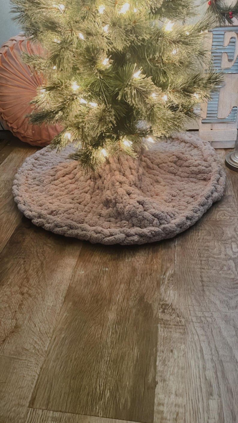 Cozy Chunky Knit Tree Skirt - Etsy