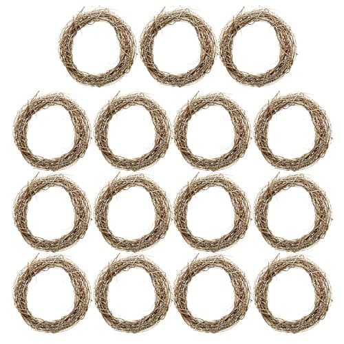 Natural Grapevine Decorative Wreath - 18-inch | Christmas Central
