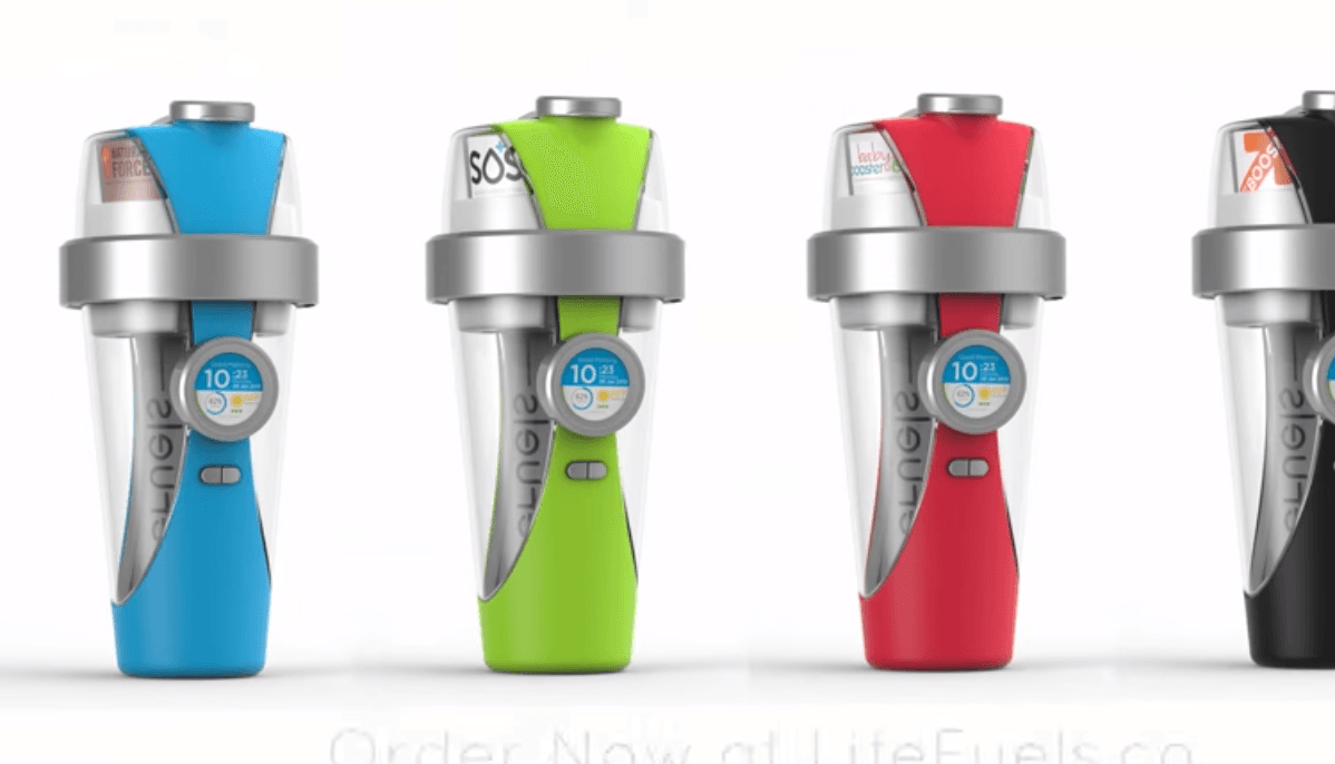 Jonathon Perrelli's new smart water bottle knows when you need ...