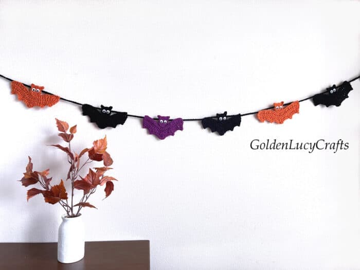 Crochet Halloween Bat Garland - GoldenLucyCrafts