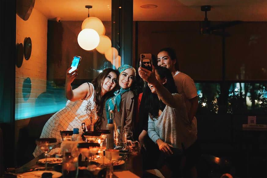 Birthday Party Scavenger Hunt | Let's Roam