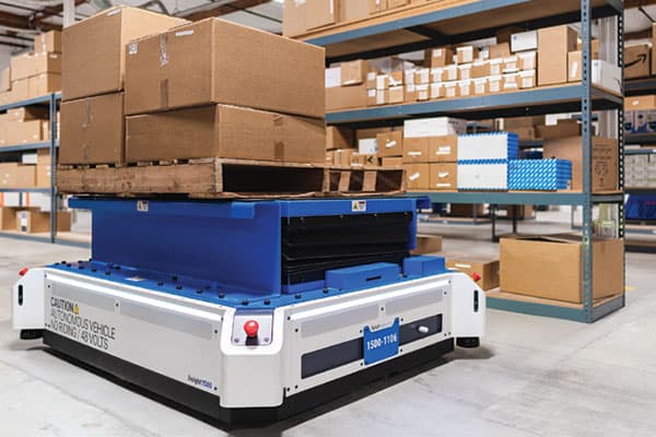 Fetch Robotics: PalletTransport freight1500 - Material Handling 24/7