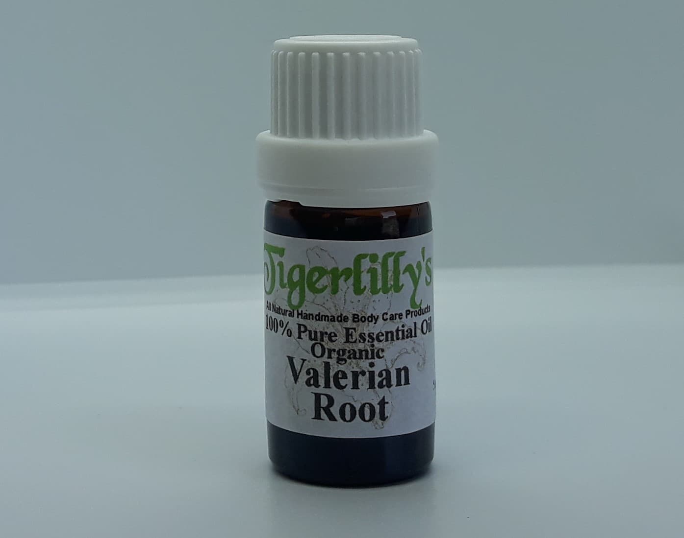 Valerian Root Essential Oil - Organic - Tigerlilly's - Natural Skin ...
