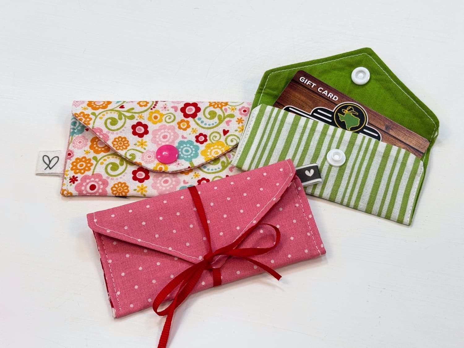 How To Make a Gift Card Holder // Simple Sewing Project - You Make It ...