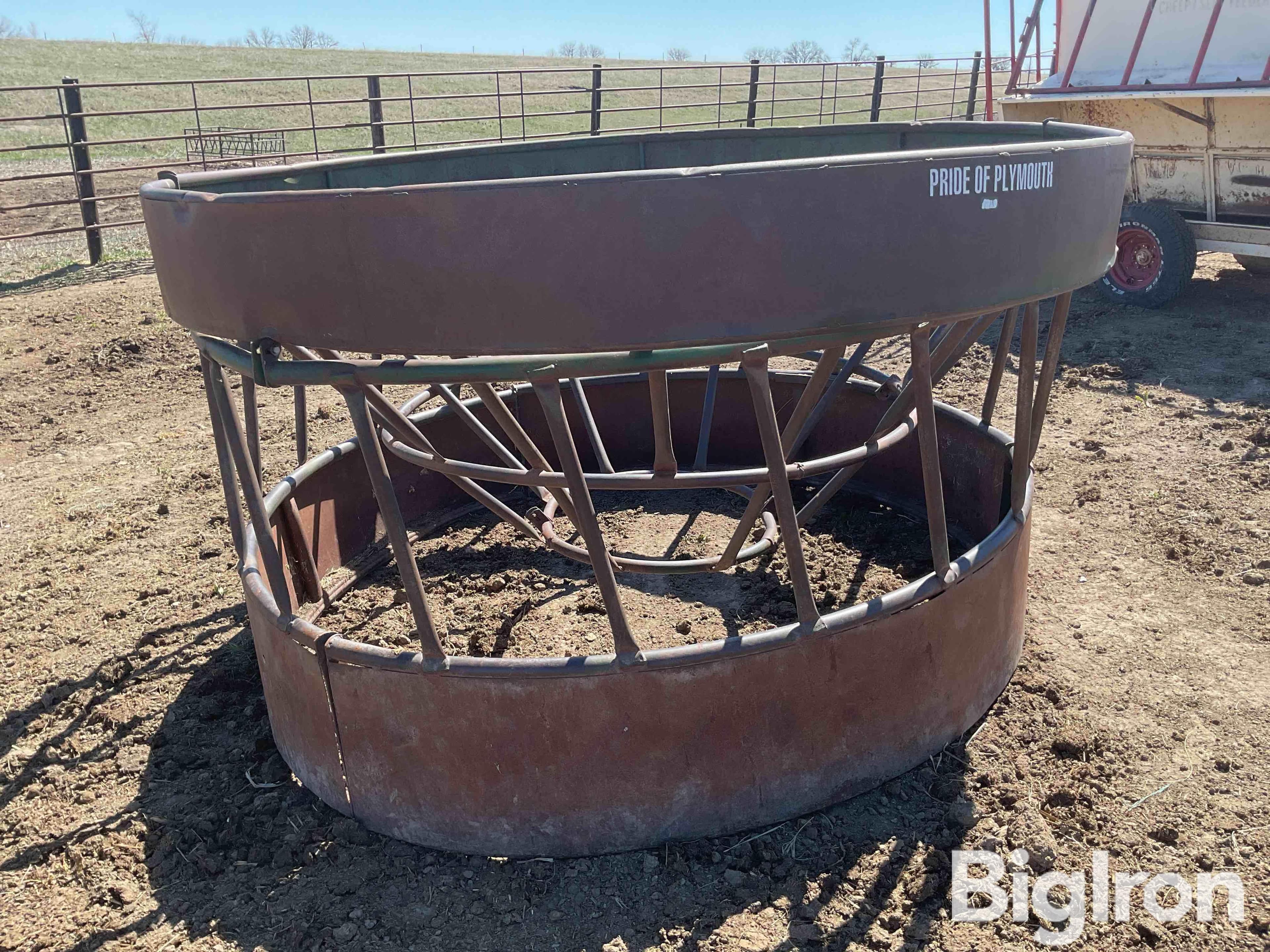 Pride Of Plymouth Hay Saver Cone-Type Round Bale Feeder | Agriculture ...