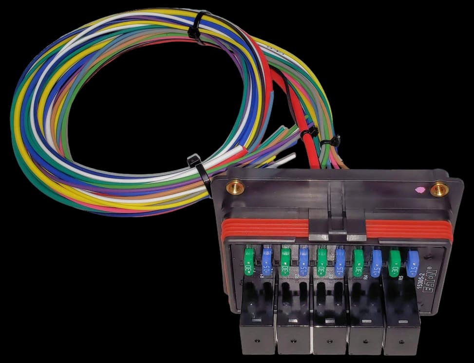 Concours Specialties Universal Waterproof Relay/Fuse Distribution Box ...
