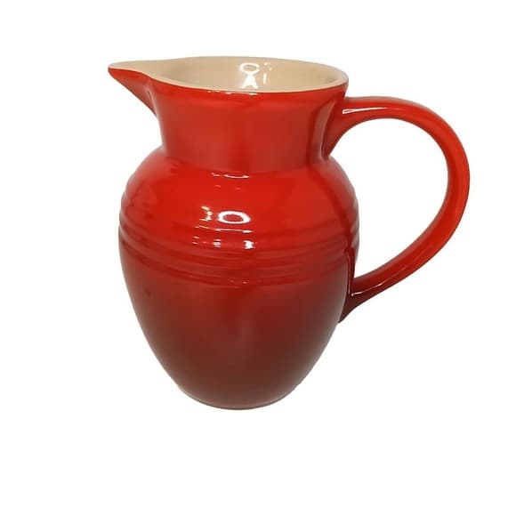 Le Creuset | Dining | Le Creuset Small Pitcher Ombr Red Stoneware ...