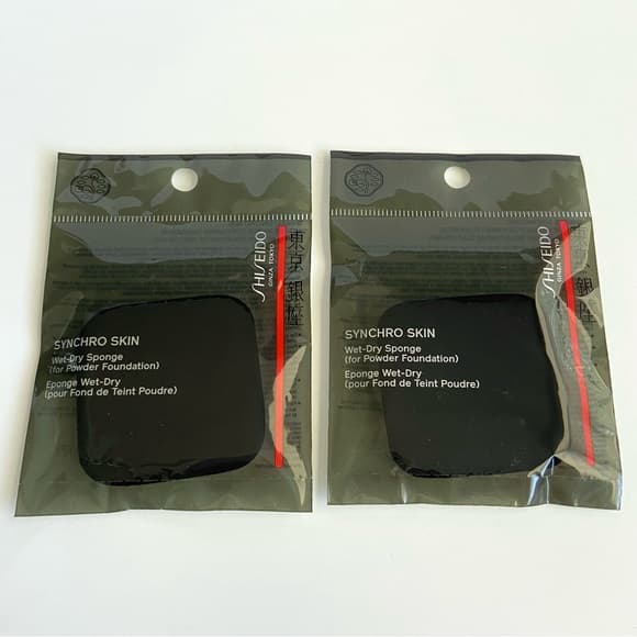 TWO Shiseido Wet Dry Sponge for Foundation New Brushes & Tools
