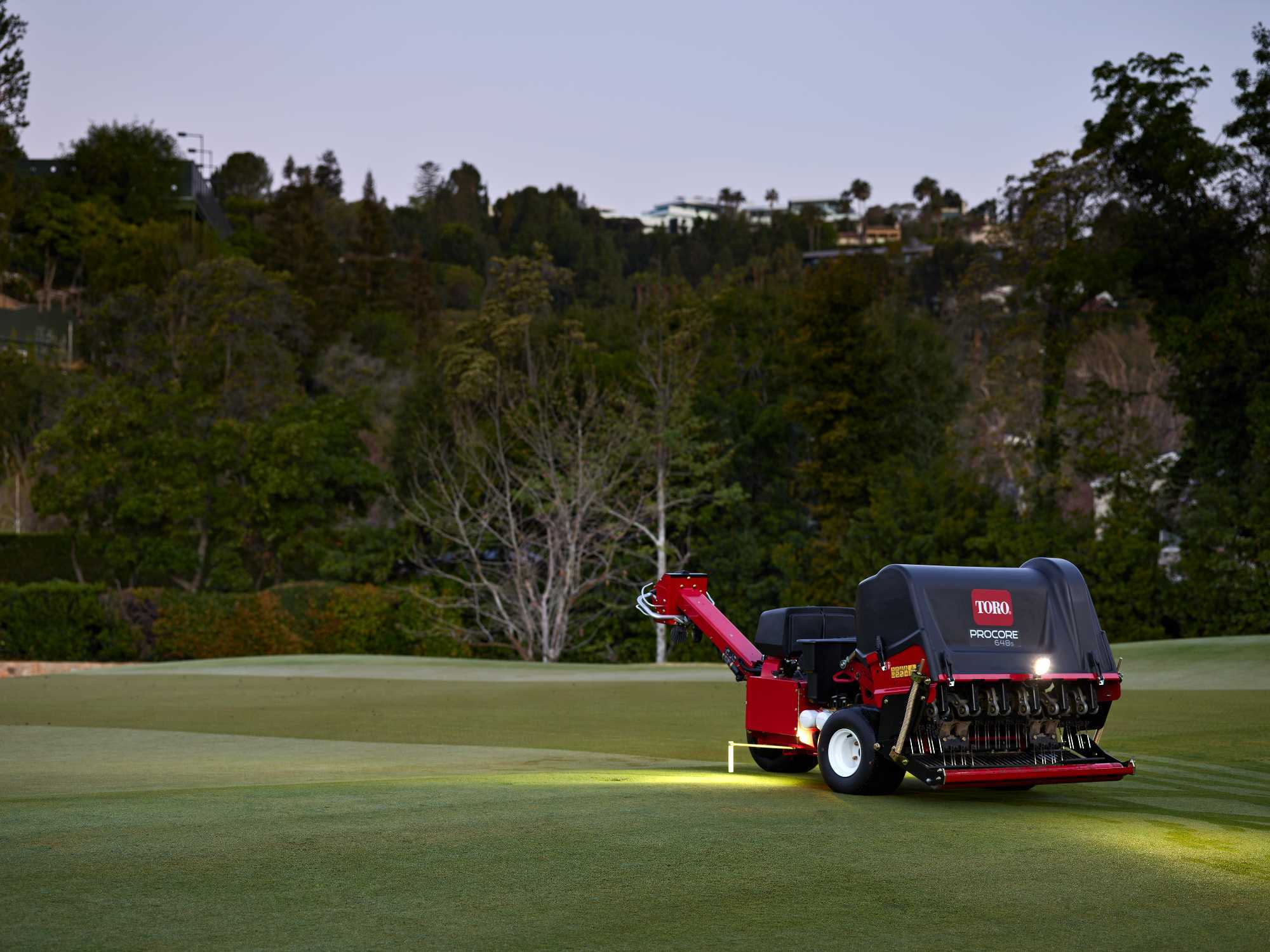 Get your turf back in the game this autumn with the Toro ProCore 648s ...
