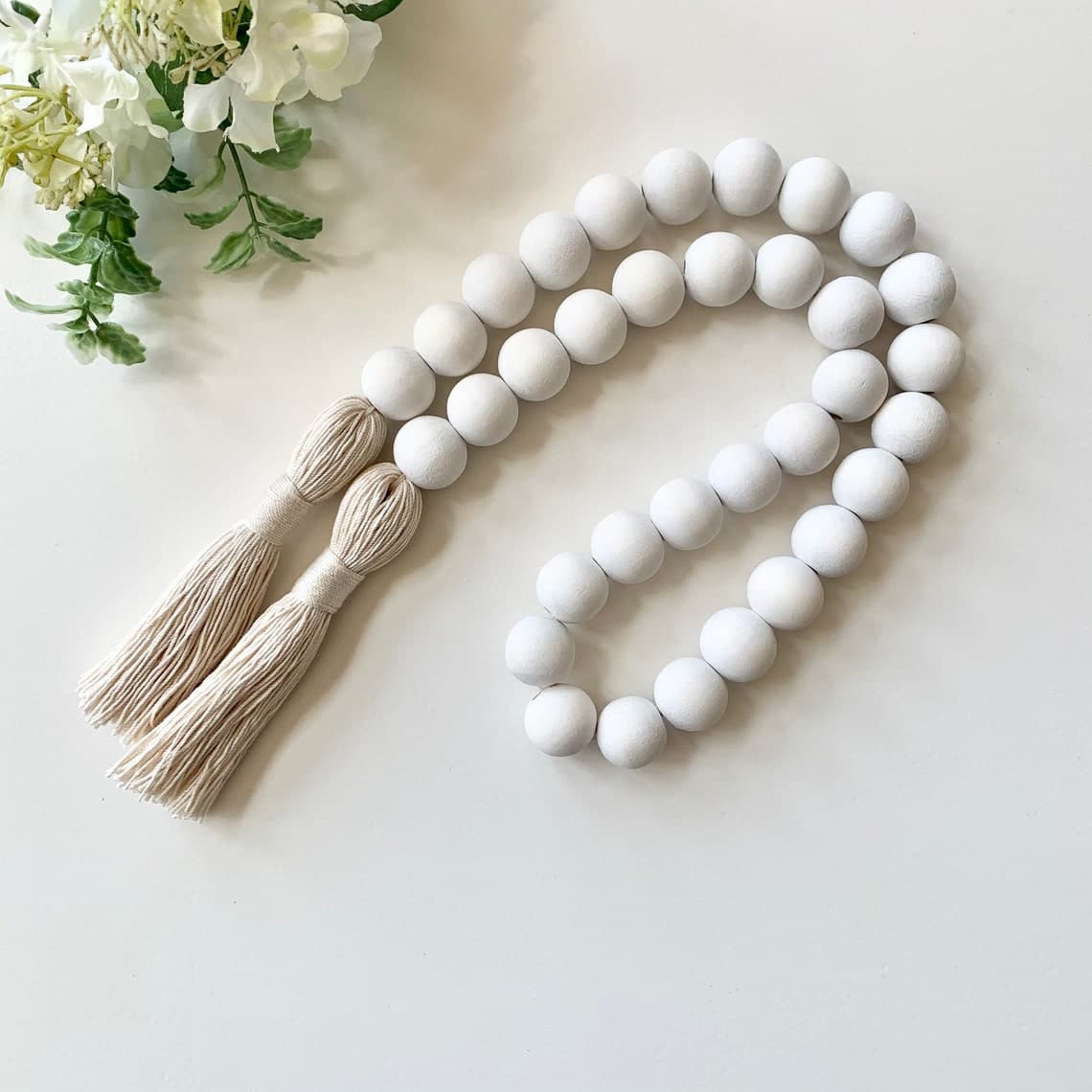 White Wood Bead Garland Farmhouse Decor Rustic Chic Decor - Etsy Canada