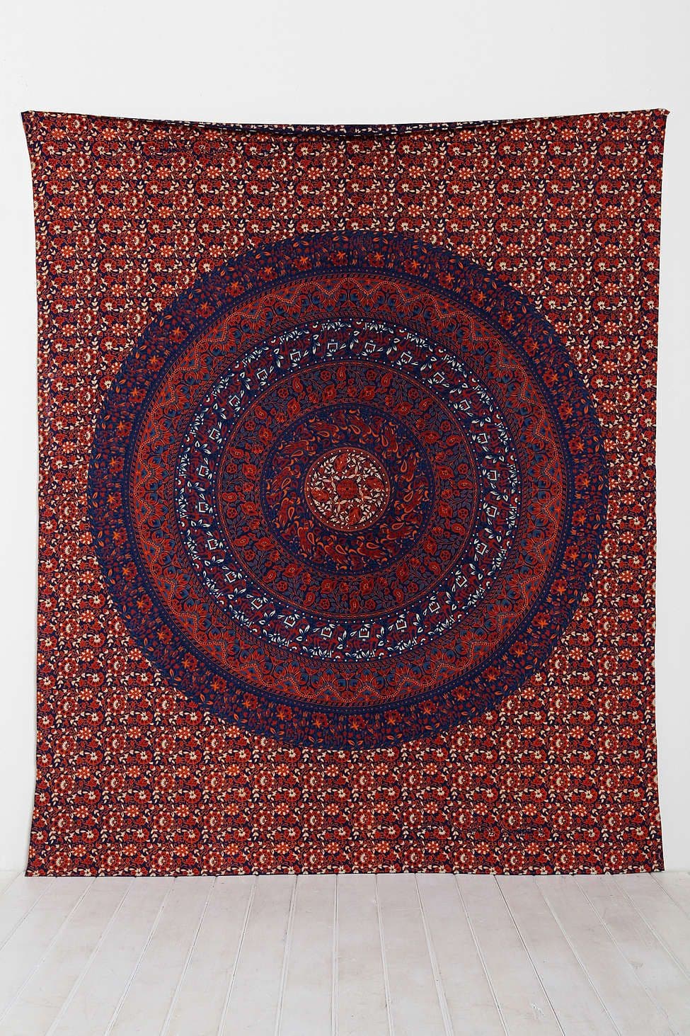 Magical Thinking Single Medallion Tapestry - Urban Outfitters ...