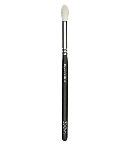 ZOEVA - 228 Luxe Crease Brush | Selfridges.com | Blending eyeshadow ...