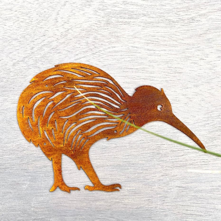 Rusty Kiwi Bird – National Symbol Exterior Garden Art – Metal Yard Art ...
