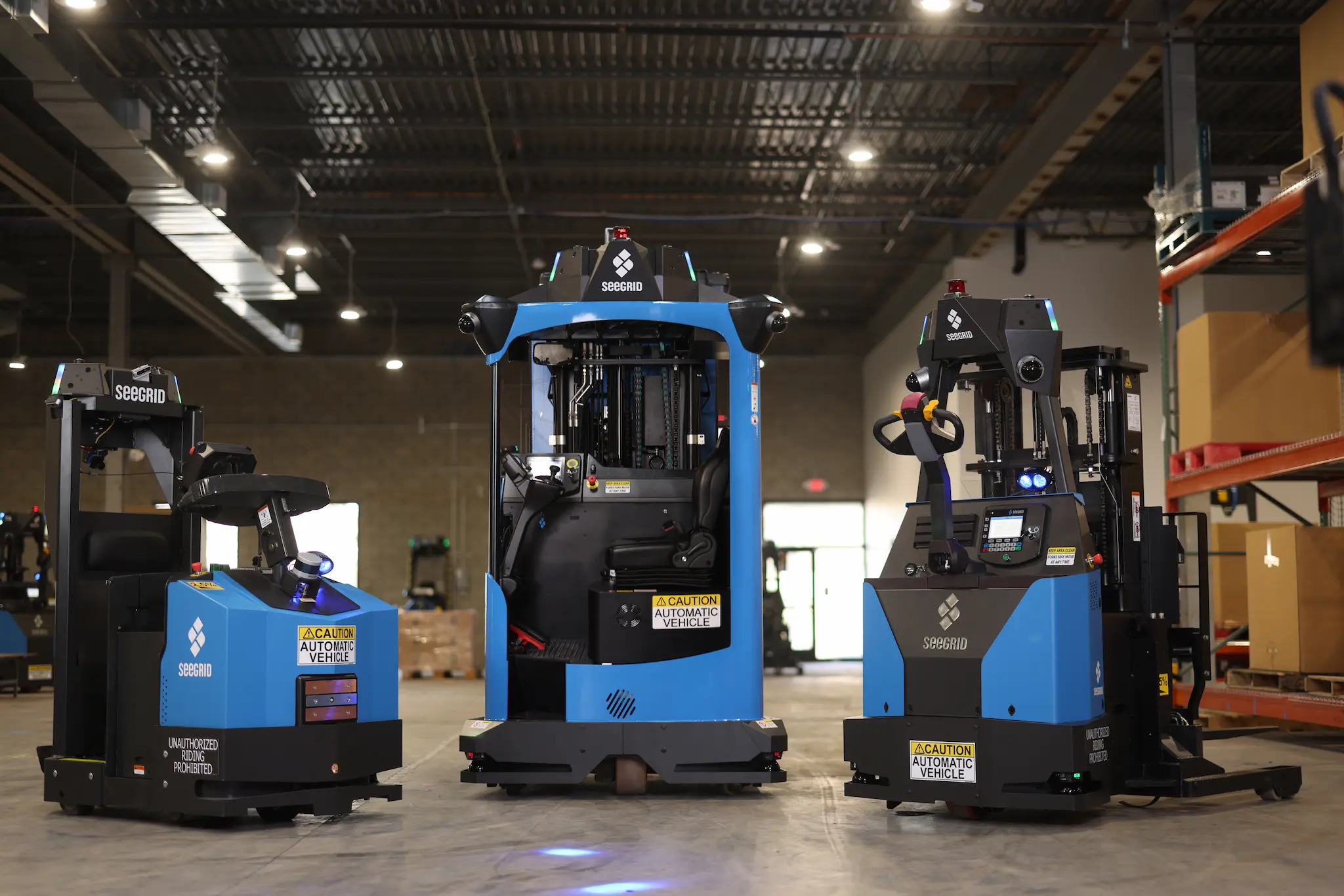 Autonomous Mobile Robots (AMR) Solutions | Seegrid