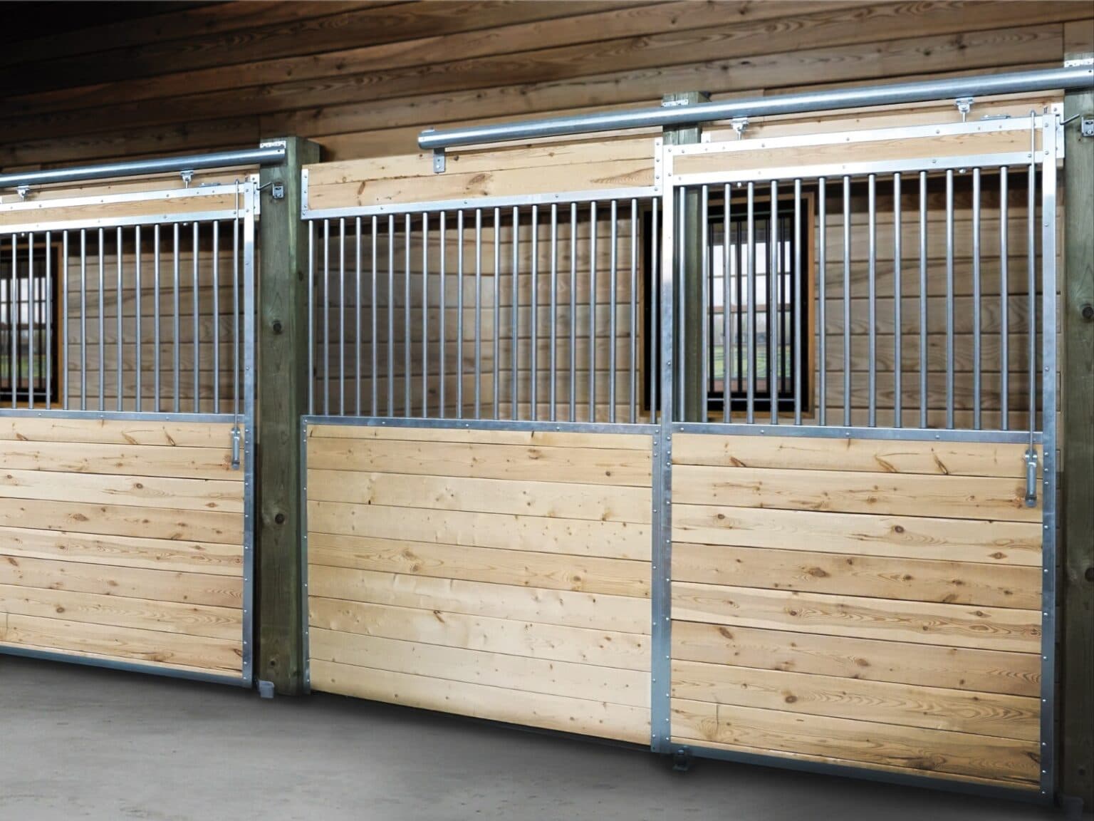 System Equine – Fencing, Stalls, Tack & Horse Equipment