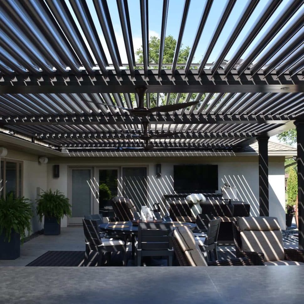 StruXure | Motorized Louvered Pergolas for Outdoor Living