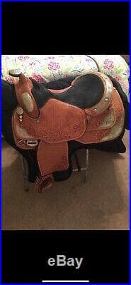 16 Dale Chavez Custom Show Saddle | Western SaddlesWestern Saddles