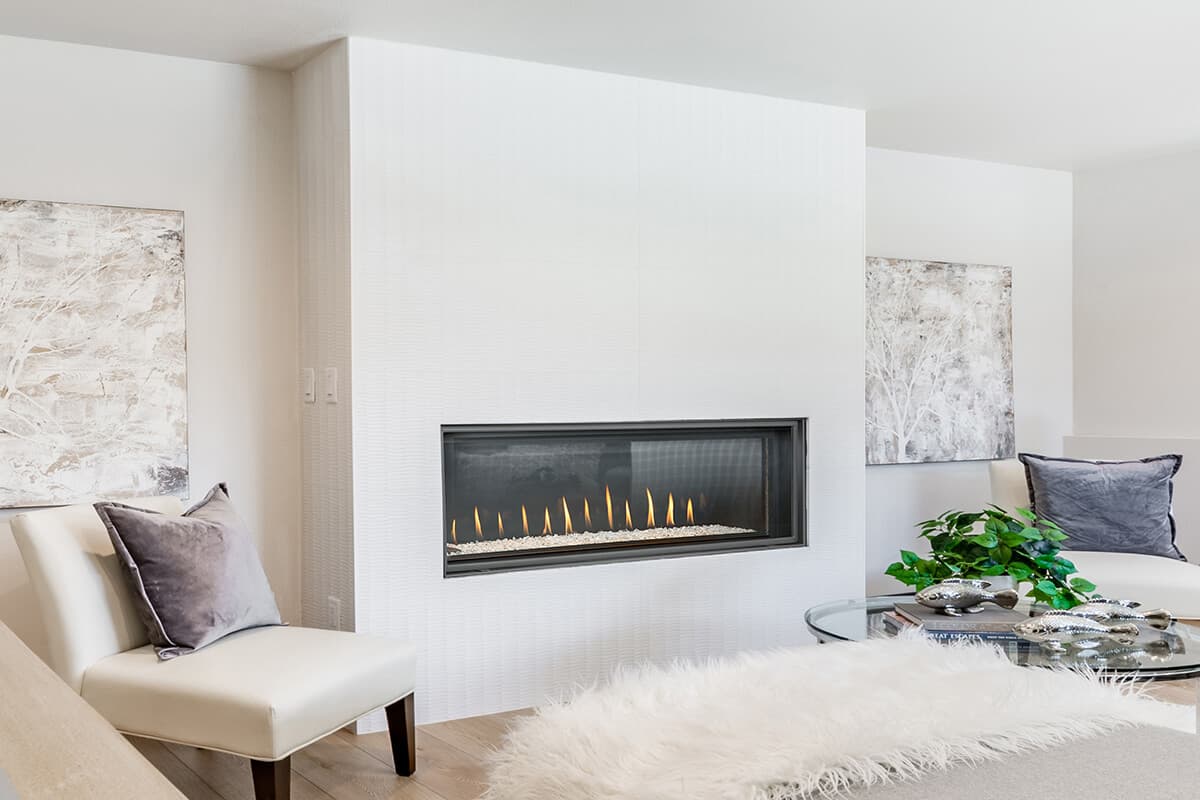 DelRay Linear 60 Gas Fireplace | Montigo