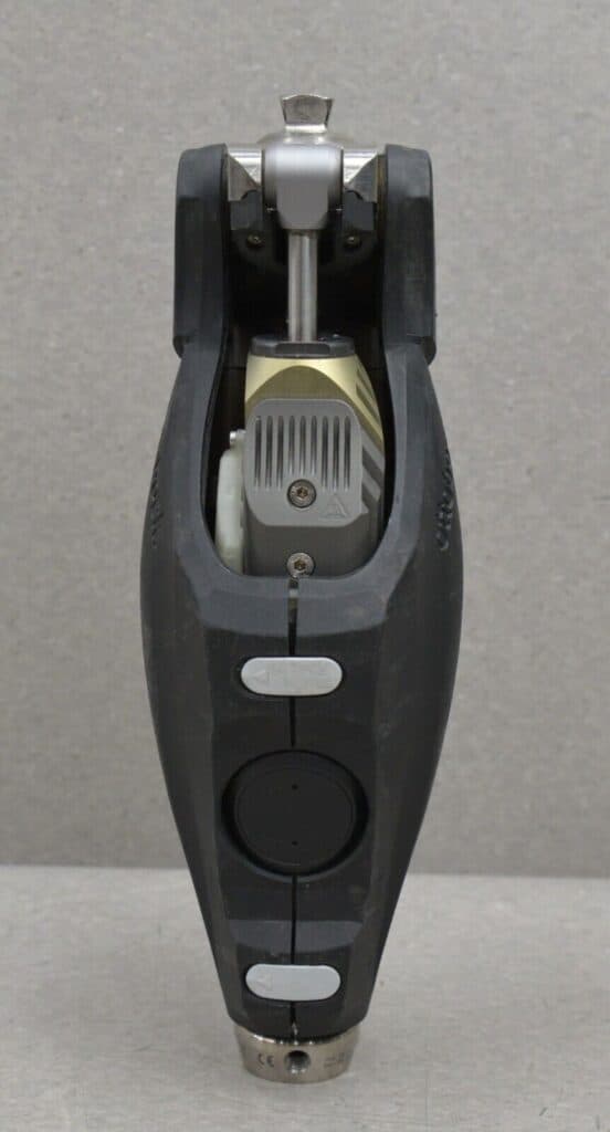 Ottobock Genium X3 3B5-X3 MicroProcessor Knee Bionic Prosthetic w/2R19 ...